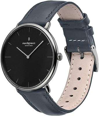 Montre nordgreen native scandinave en métal avec cadran noir et bracelets. DIAYTAR COTE D'IVOIRE  est votre allié pour des achats discount de qualité. Explorez notre boutique en ligne et découvrez notre gamme complète de produits pour la maison, l'électroménager, l'informatique, la mode et les gadgets, le tout à des prix avantageux qui ne sacrifient pas la qualité.