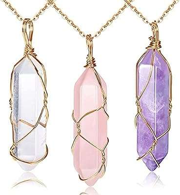 Collier pendentif en cristal 3 pièces de guérison d'énergie de quartz collier hexagonal naturel pour femmes. DIAYTAR COTE D'IVOIRE, votre destination en ligne pour des achats malins. Parcourez notre vaste sélection de produits discount allant de la maison à l'électronique en passant par la mode et l'informatique. Ne sacrifiez pas la qualité pour le prix lorsque vous pouvez avoir les deux chez nous.