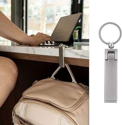 Ensemble de cintres pour sac instantané sweet seven crochet pivotant. Faites un bond dans le monde des bonnes affaires avec DIAYTAR COTE D'IVOIRE  ! Découvrez notre boutique en ligne généraliste où vous trouverez tout ce dont vous avez besoin, de la maison à l'électroménager, de l'informatique à la mode, et même les derniers gadgets. Ne sacrifiez pas votre budget pour vous faire plaisir, optez pour nos produits discount de qualité.