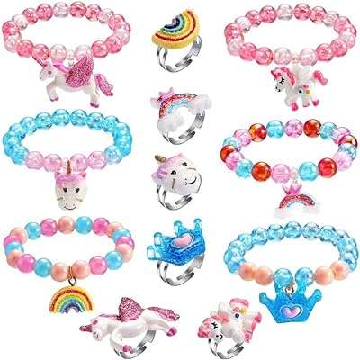 Ensemble de bracelets et de bagues licorne pour filles 12 pièces inserts. DIAYTAR COTE D'IVOIRE  est votre complice pour des achats malins. Explorez notre boutique en ligne et dénichez des affaires incroyables sur une gamme variée de produits, allant de l'informatique à la maison en passant par la mode. Optez pour des produits de qualité à prix discount, sans compromis.