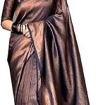 Sari en soie douce takshevi banarasi kanjivaram avec chemisier. DIAYTAR COTE D'IVOIRE  - la source ultime de produits discount pour toutes vos envies. Parcourez notre gamme variée, allant de l'informatique à la mode et choisissez parmi une multitude de produits de qualité à des prix qui font sourire votre portefeuille.