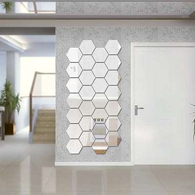 Ensemble d'autocollants muraux hexagonaux réfléchissants géométriques 3d en acrylique pour la de ́coration. DIAYTAR COTE D'IVOIRE  - votre guichet unique en ligne pour des produits discount irrésistibles. Parcourez notre large éventail de gadgets innovants, d'équipements ménagers pratiques et de vêtements tendance à prix cassés. Ne manquez pas cette opportunité de faire de bonnes affaires et de réaliser des économies considérables.