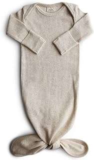 Chemise de nuit pour nouveau né 100 % coton avec cordon de serrage réglable conçue au danemark. Faites des économies importantes sur tous vos achats grâce à DIAYTAR COTE D'IVOIRE, votre boutique en ligne préférée pour des offres discount exceptionnelles. Du petit électroménager à la mode tendance en passant par les gadgets high-tech, découvrez notre large sélection d'articles à prix réduits dès aujourd'hui!