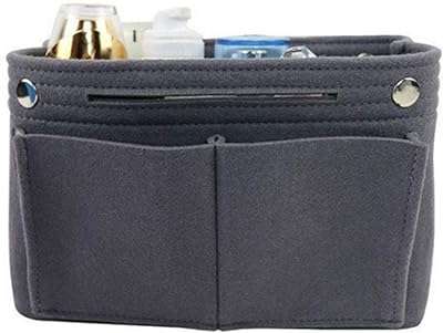 Sac à main en feutre trousse de maquillage de voyage pour femme. À la recherche de bonnes affaires ? DIAYTAR COTE D'IVOIRE  est là pour vous ! Notre boutique en ligne généraliste propose une variété de produits discount, allant des articles pour la maison à l'électroménager, en passant par l'informatique et la mode, ainsi que les gadgets indispensables à petits prix.