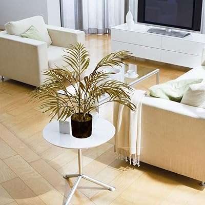 Plante de palmier artificielle à feuille dorée de 55 cm de hauteur. Rejoignez DIAYTAR COTE D'IVOIRE, votre compagnon de shopping à prix malin ! Explorez notre boutique en ligne et découvrez un éventail de produits discount, des articles essentiels pour la maison aux appareils électroménagers, en passant par l'informatique, la mode tendance et les gadgets à petit prix.