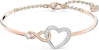 Parure de bijoux infinity heart pour femme par swarovski finition rhodiée et cristaux. Vous cherchez des produits de qualité à petit prix ? Ne cherchez plus ! DIAYTAR COTE D'IVOIRE  est votre destination en ligne pour tous vos besoins discount. Explorez notre sélection variée, allant de la maison à l'électroménager, de l'informatique à la mode et aux gadgets, et découvrez des offres exceptionnelles qui correspondent à votre budget. Faites des économies sans compromettre la qualité avec DIAYTAR COTE D'IVOIRE .