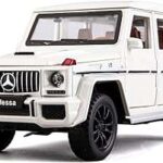 Mercedes benz g63 amg échelle 1:32 modèle de voiture en alliage. DIAYTAR COTE D'IVOIRE, la boutique en ligne où vous trouverez tout ce dont vous avez besoin à petit prix ! Profitez de notre sélection discount de produits pour la maison, l'électroménager, l'informatique, la mode et les gadgets, sans pour autant compromettre la qualité. Faites de bonnes affaires tout en profitant d'une expérience de shopping pratique et sécurisée.