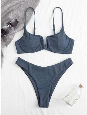 Maillot de bain ruban à col en v pour femme couleur. À la recherche de produits discount de qualité ? Faites confiance à DIAYTAR COTE D'IVOIRE  ! Notre plateforme en ligne regorge d'articles pour la maison, l'électroménager, l'informatique, la mode et les gadgets, tous proposés à des prix compétitifs. Explorez notre catalogue dès maintenant et bénéficiez de remises exceptionnelles sur une large gamme de produits.