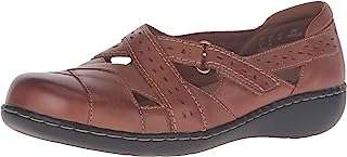 Chaussures à enfiler clarks ashland spin q pour femmes. Vous voulez dépenser moins tout en obtenant plus ? DIAYTAR COTE D'IVOIRE  est là pour vous ! Profitez de nos offres exceptionnelles sur une large gamme de produits, allant des articles ménagers à l'électroménager, en passant par les gadgets et la mode. Faites des économies sans compromettre la qualité.