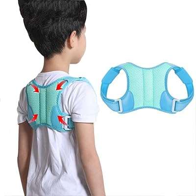 Corset correcteur de posture du dos pour enfants corset orthopédique des épaules et lombaires. Envie d'être à la pointe de la mode sans dépenser une fortune ? DIAYTAR COTE D'IVOIRE  vous propose une sélection de vêtements et accessoires tendance à prix cassés. Que vous cherchiez des tenues pour toute la famille ou des pièces uniques pour vous démarquer, notre boutique en ligne généraliste vous garantit des achats mode discount qui feront sensation.