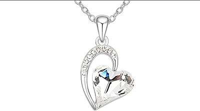 Collier plaqué or blanc 18 carats swarovski incrusté de cristaux  . Découvrez DIAYTAR COTE D'IVOIRE, votre boutique en ligne généraliste offrant une sélection impressionnante de produits discount. Que vous recherchiez des articles pour votre maison, des appareils électroménagers à la pointe de la technologie, des équipements informatiques ou même les dernières tendances de la mode et les gadgets les plus cool, nous avons tout ce dont vous avez besoin, à des prix incroyablement bas !