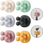 Porte brosse à dents en silicone mural étanche multifonctionnel avec crochets salle de bain. Faites des économies sans compromis sur la qualité avec DIAYTAR COTE D'IVOIRE  ! Notre boutique en ligne propose une vaste sélection de produits discount, des appareils électroménagers fiables aux articles de mode tendance, en passant par les équipements informatiques. Trouvez tout ce dont vous avez besoin à des prix défiant toute concurrence.