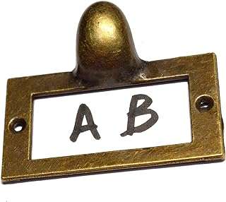 10 cadres d'étiquettes antiques en bronze porte étiquettes de tiroir porte cartes de nom pour bureau. Trouvez tout ce dont vous avez besoin à prix réduit chez DIAYTAR COTE D'IVOIRE . Notre boutique en ligne propose une large gamme de produits discount, de la décoration pour la maison aux appareils électroménagers, en passant par l'informatique et les dernières tendances de la mode. Explorez notre collection maintenant et profitez pleinement de nos tarifs avantageux !