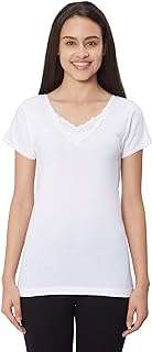 Chemise en coton blanc byc pour femme. DIAYTAR COTE D'IVOIRE  - votre partenaire pour un shopping discount en ligne réussi. Parcourez notre assortiment complet de produits discount, incluant tout ce dont vous avez besoin pour la maison, l'électroménager, l'informatique, la mode et les gadgets. Profitez de nos prix avantageux et faites des économies sur vos achats en ligne, sans compromis sur la qualité.