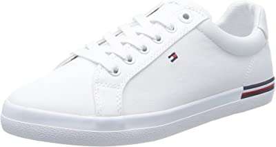 Sneaker vulcanisée pour femme. Envie d'être à la pointe de la mode sans dépenser une fortune ? DIAYTAR COTE D'IVOIRE  vous propose une sélection de vêtements et accessoires tendance à prix cassés. Que vous cherchiez des tenues pour toute la famille ou des pièces uniques pour vous démarquer, notre boutique en ligne généraliste vous garantit des achats mode discount qui feront sensation.