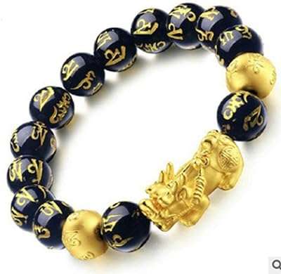 Bracelet pixiu noir composé d'élégantes pierres d'obsidienne naturelles avec une pièce. DIAYTAR COTE D'IVOIRE  - La boutique en ligne discount incontournable pour tous vos besoins. Explorez notre vaste catalogue de produits, comprenant des articles pour la maison, l'électroménager, l'informatique et la mode, tous à des prix défiant toute concurrence.