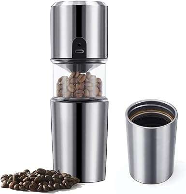 Moulin à café électrique portable avec tasse de voyage isolée mini. DIAYTAR COTE D'IVOIRE  est le paradis des bonnes affaires ! Trouvez tout ce dont vous avez besoin pour votre maison, de l'informatique à l'électroménager, à des prix défiant toute concurrence. Ne manquez pas nos offres incroyables et profitez de la livraison rapide pour recevoir vos achats directement chez vous.