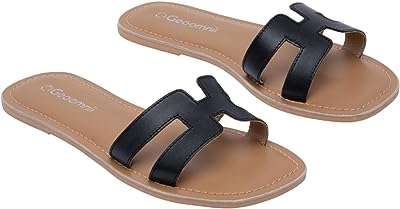 Sandales plates en cuir teint gemini bay pour femmes chaussures et sandales. Faites des économies considérables chez DIAYTAR COTE D'IVOIRE, votre destination en ligne pour des produits discount. Notre boutique propose une large sélection d'articles pour la maison, l'électroménager, l'informatique, la mode et bien plus encore, avec des tarifs compétitifs et une satisfaction client garantie.