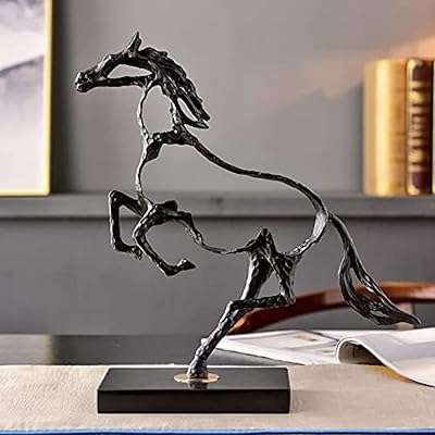 Kesha moderne fait à la main en résine métal cheval statue de ́coration. DIAYTAR COTE D'IVOIRE, votre allié pour des achats malins et économiques. Plongez dans notre boutique en ligne remplie de produits discount, allant de l'électroménager à l'informatique, en passant par la mode et les gadgets, et découvrez une manière révolutionnaire de faire des emplettes en ligne. Bénéficiez de tarifs imbattables sans compromis sur la qualité et assurez-vous de trouver de véritables trésors à des prix défiants toute concurrence.