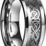 Bague en acier inoxydable avec dragon celtique à carillons jaunes pour hommes. DIAYTAR COTE D'IVOIRE  - le paradis du shopping à prix cassé ! Parcourez notre catalogue en ligne et découvrez une multitude de produits à prix discount, allant des articles de la maison aux gadgets high-tech les plus branchés. Profitez de taux de remise incroyables sur tous vos achats.