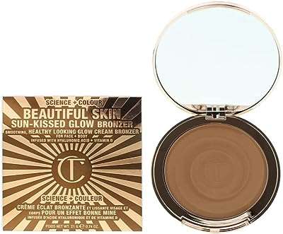 Charlotte tilbury sun kissed glow in beautiful skin bronzer (light). DIAYTAR COTE D'IVOIRE  est votre guichet unique pour des produits discount de premier ordre. Parcourez notre catalogue en ligne et découvrez notre sélection soigneusement choisie d'articles pour la maison, l'électroménager, l'informatique et la mode, tous disponibles à des prix abordables. Vous ne trouverez pas de meilleurs deals ailleurs !