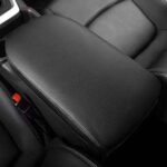 Dxucker housse d'accoudoir de console centrale pour chevrolet equinox 2018 2023 en cuir. Découvrez DIAYTAR COTE D'IVOIRE, votre destination en ligne pour des produits discount de qualité. Avec une vaste sélection d'articles pour la maison, l'électroménager, l'informatique et la mode, nous vous offrons la possibilité de réaliser des économies considérables tout en vous faisant plaisir.
