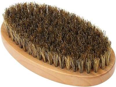 Brosse à barbe wolmeck pour hommes avec manche en bois et poils. Besoin de produits discount ? DIAYTAR COTE D'IVOIRE  est là pour vous ! Parcourez notre large éventail de produits allant des articles de maison aux gadgets dernier cri, et réalisez des économies sur chaque achat. Alors n'attendez plus, faites confiance à notre expertise pour vous offrir le meilleur au prix le plus bas !
