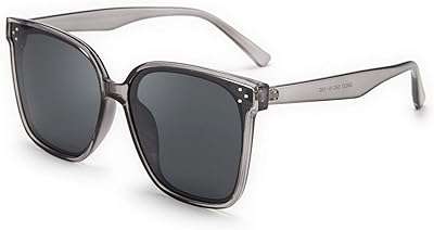 Lunettes de soleil carrées polarisées rétro visidi pour hommes et femmes. Faites des économies sans sacrifier la qualité avec DIAYTAR COTE D'IVOIRE ! Notre boutique en ligne généraliste propose une variété de produits discount, incluant des appareils électroménagers de pointe, des gadgets à la pointe de la technologie et des articles tendance pour la maison et la mode.