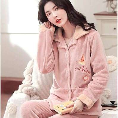 Ensemble de pyjama en flanelle chaude d'hiver pour femmes épais en corail. Faites des économies intelligentes avec DIAYTAR COTE D'IVOIRE  ! Découvrez notre assortiment discount de produits pour la maison, l'électroménager, l'informatique, la mode et les gadgets. Profitez de prix réduits sans compromis sur la qualité, et offrez-vous tout ce dont vous avez besoin à petit prix.