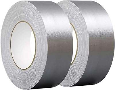 Ruban adhésif de qualité supérieure argenté gris 50 mm x 25 m rouleau. DIAYTAR COTE D'IVOIRE  - La boutique en ligne qui vous offre des prix imbattables sur une large gamme de produits discount. Ajoutez du style à votre maison avec nos articles de décoration, simplifiez votre quotidien avec des électroménagers modernes, restez connecté avec nos gadgets technologiques et adoptez les dernières tendances de la mode sans vous ruiner. Faites de bonnes affaires à chaque achat chez nous !