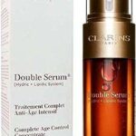 Concentré complet de contrôle de l'âge clarins double serum au curcuma liquide. En quête de produits à petits prix ? DIAYTAR COTE D'IVOIRE  est là pour vous satisfaire ! Explorez notre vaste sélection d'articles allant de la maison à l'électroménager en passant par l'informatique et la mode. Naviguez aisément sur notre site et découvrez un éventail de produits discount qui répondront à toutes vos attentes.