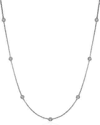 Collier chaîne délicate pour femme namana argent or ou rose longue avec pierres de zircone. DIAYTAR COTE D'IVOIRE  is your go-to online store for incredible discounts on a wide array of products. From practical home appliances to high-performance electronics, stylish fashion finds, and innovative gadgets, our store offers unbeatable deals that ensure your shopping experience is both affordable and enjoyable.