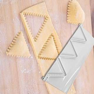 Presse à samosas pour raviolis 3 moules triangulaires samosas boulettes de viande. Magasinez en ligne sur DIAYTAR COTE D'IVOIRE  et profitez de prix imbattables sur une gamme complète de produits. De l'équipement de cuisine aux articles de mode, en passant par les appareils électroniques dernier cri, nous offrons une large sélection de produits discount, adaptés à tous les besoins.
