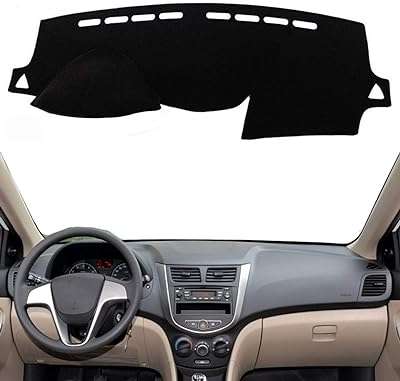 Couverture de tableau de bord de voiture pour hyundai solaris accent verna 2012 2017. DIAYTAR COTE D'IVOIRE  est votre complice pour des achats malins. Explorez notre boutique en ligne et dénichez des affaires incroyables sur une gamme variée de produits, allant de l'informatique à la maison en passant par la mode. Optez pour des produits de qualité à prix discount, sans compromis.
