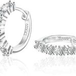 D'oreilles swarovski elements en argent sterling 925 pour femme par. DIAYTAR COTE D'IVOIRE, votre partenaire shopping pour des bonnes affaires au quotidien. Profitez de notre large sélection de produits de qualité à prix réduits, allant des appareils électroménagers indispensables aux dernières tendances de la mode, en passant par les gadgets high-tech et les accessoires informatiques incontournables.