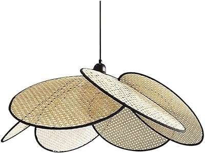 Lustre de plafond en rotin tissé à la main créatif pour cuisine. DIAYTAR COTE D'IVOIRE  : votre boutique en ligne discount préférée ! Faites des économies sur des articles essentiels pour votre vie quotidienne, de l'électroménager à l'informatique en passant par la mode et les gadgets. Ne cherchez plus, les meilleurs prix sont chez nous !
