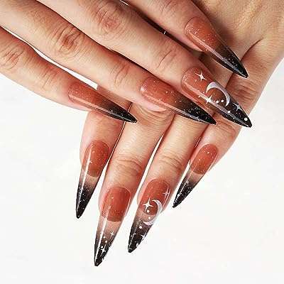 Vernis à ongles pomin stiletto sur faux noirs longs dégradés conçus en acrylique. DIAYTAR COTE D'IVOIRE, votre partenaire de confiance pour des achats en ligne économiques et variés. Explorez notre sélection exceptionnelle d'articles discount pour la maison, l'électroménager, l'informatique, la mode et les gadgets, afin de trouver les meilleures affaires. Optimisez votre expérience d'achat grâce à DIAYTAR COTE D'IVOIRE  et réalisez des économies substantielles dès maintenant.