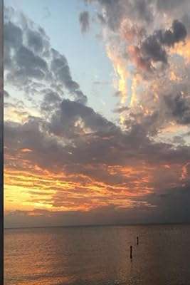 Beach sunset journal. Besoin de trouver des gadgets originaux et amusants ? DIAYTAR COTE D'IVOIRE  est là pour vous proposer une sélection de produits discount qui égayeront votre quotidien. Trouvez des cadeaux uniques pour vos proches ou offrez-vous des articles ludiques qui vous divertiront sans vider votre porte-monnaie. Faites de votre shopping en ligne un moment fun et économique.