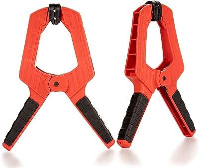 2 pièces 9" pinces à ressort solides et résistantes pour le travail du bois. DIAYTAR COTE D'IVOIRE  - La référence en ligne pour des achats malins ! Explorez notre catalogue varié incluant des produits discount pour la maison, l'électroménager, l'informatique et la mode. Optez pour la qualité à petit prix et ne manquez pas nos promotions exclusives.