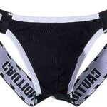 Culotte sexy avec ceinture en modal noire pour hommes. DIAYTAR COTE D'IVOIRE  - votre guichet unique pour des produits discount dans tous les domaines. Redécorez votre maison, améliorez votre cuisine, restez à la pointe de la mode et profitez des derniers gadgets, le tout à des prix exceptionnels. Dites adieu aux achats coûteux et bienvenue aux bonnes affaires !