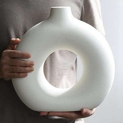 12.2" vase creux en céramique blanche grand vase à fleurs décoratif moderne table de mariage. Faites des économies sans compromis chez DIAYTAR COTE D'IVOIRE, votre destination de shopping en ligne pour des produits discount de qualité supérieure, allant des appareils électroniques à la décoration d'intérieur.