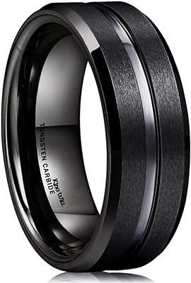 Bague de mariage centrale en carbure de tungstène noir king will classic pour hommes. DIAYTAR COTE D'IVOIRE  vous propose une expérience de shopping inoubliable : explorez notre boutique en ligne pour trouver des réductions incroyables sur des produits pour la maison, l'électroménager, l'informatique et la mode. Ne sacrifiez pas la qualité pour des économies, grâce à DIAYTAR COTE D'IVOIRE !