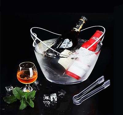 Seau à glace chill pour transporter de l'alcool avec des pinces les cubes. DIAYTAR COTE D'IVOIRE  - La boutique en ligne où qualité et discount se rencontrent. Parcourez notre vaste catalogue et trouvez tout ce dont vous avez besoin, de l'électroménager moderne à la dernière mode tendance. Ne sacrifiez pas votre budget pour obtenir des produits de qualité !