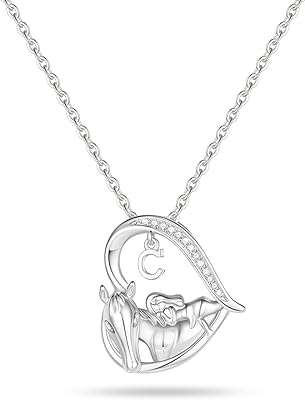 Collier de cheval pour filles collier avec pendentif en forme de cœur. Ne dépensez pas plus que nécessaire, et optez pour DIAYTAR COTE D'IVOIRE  ! Notre boutique en ligne spécialisée dans les produits discount propose une large gamme d'articles pour la maison, l'électroménager, l'informatique, la mode et les gadgets, tous offerts à des prix défiant toute concurrence. Profitez de cette opportunité pour économiser tout en vous offrant ce dont vous avez besoin.
