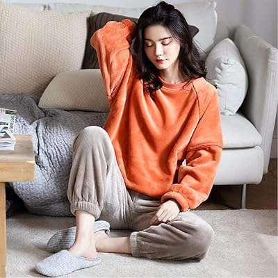 Pyjama en flanelle de velours épais pour femmes couleur unie simple. Faites des économies sans compromettre votre satisfaction avec DIAYTAR COTE D'IVOIRE . Notre boutique en ligne propose une variété de produits discount dans différentes catégories, de l'électronique à la mode. Trouvez tout ce dont vous avez besoin à des prix imbattables !
