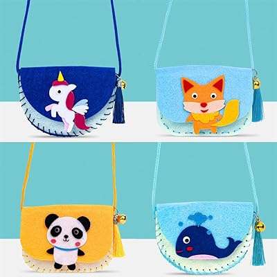 Kit de couture créatif pour enfants ensemble de jeu à la main avec fil. Ne cherchez plus ailleurs, DIAYTAR COTE D'IVOIRE  est là pour vous offrir une multitude de produits discount pour toutes vos envies. Explorez notre catalogue diversifié comprenant des articles pour la maison, des appareils électroménagers abordables, des gadgets tendances et bien plus encore, le tout à des prix compétitifs.