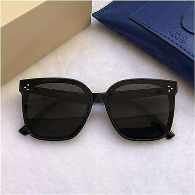 Marque 2021 lunettes de soleil mignonnes à grande monture pour femmes. DIAYTAR COTE D'IVOIRE  : la boutique en ligne qui révolutionne votre façon de consommer. Découvrez un large choix de produits discount, de l'électroménager à l'informatique, en passant par la mode et les gadgets, et bénéficiez de prix imbattables sans sacrifier la qualité. Rendez-vous sur notre site dès maintenant et faites-vous plaisir à petits prix !