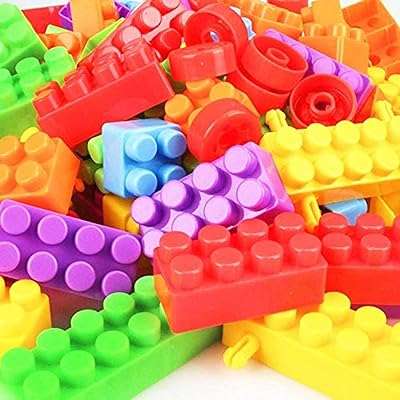 Ensemble de blocs de construction en plastique souple pour enfants skido avec pièces de train sur roues. DIAYTAR COTE D'IVOIRE, la boutique en ligne où vous trouverez tout ce dont vous avez besoin à petit prix ! Profitez de notre sélection discount de produits pour la maison, l'électroménager, l'informatique, la mode et les gadgets, sans pour autant compromettre la qualité. Faites de bonnes affaires tout en profitant d'une expérience de shopping pratique et sécurisée.
