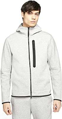 Sélectionnez la veste nike sportswear tech fleece. DIAYTAR COTE D'IVOIRE  - la référence en matière de shopping en ligne à prix réduit. Trouvez tout ce dont vous avez besoin pour votre maison, de l'électroménager pratique aux articles de mode tendance, en passant par les dernières innovations technologiques. Faites des économies sans compromettre la qualité avec notre selection de produits discount de confiance.