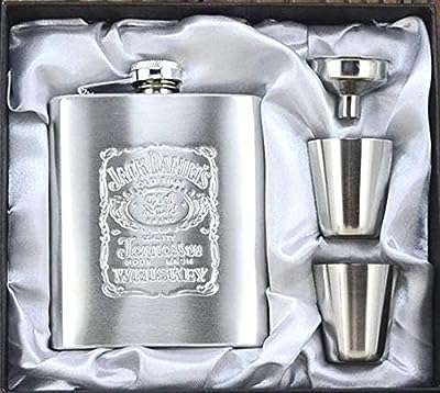 Flacon de hanche portable konobo en acier inoxydable avec entonnoir et verre. Ne payez plus le prix fort pour vos appareils électroménagers ! DIAYTAR COTE D'IVOIRE  vous propose une vaste gamme d'électroménager discount, des marques les plus reconnues aux appareils les plus innovants. Économisez tout en profitant de la meilleure qualité avec DIAYTAR COTE D'IVOIRE .